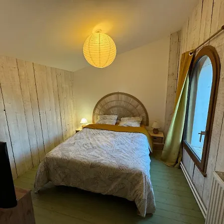 Domaine Des 3 Arbres - Nature Et Tranquillite