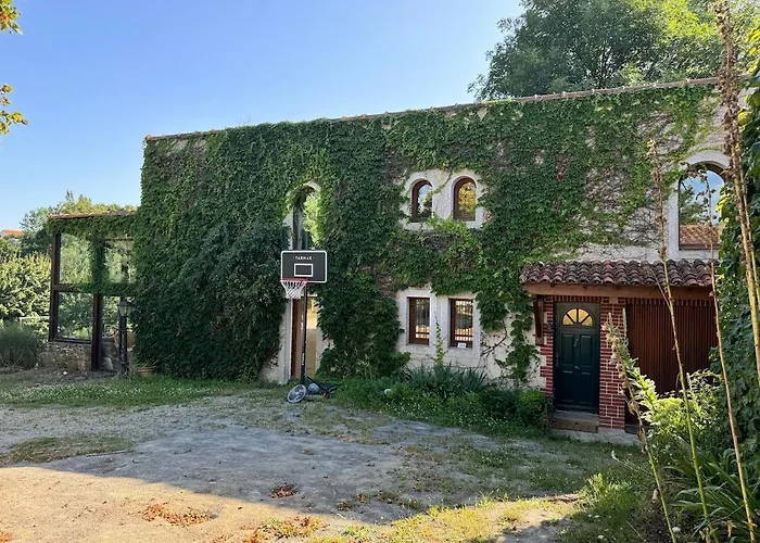 Domaine Des 3 Arbres - Nature Et Tranquillite *