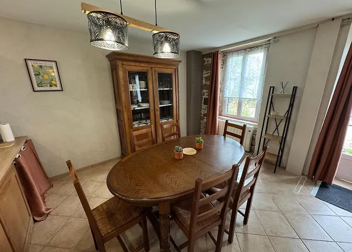 Domaine Des 3 Arbres - Nature Et Tranquillite بيت للعطل Vallet